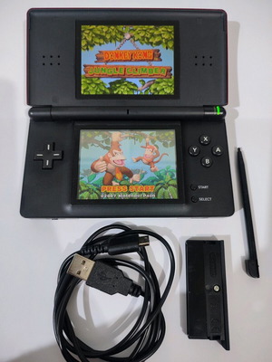 Κονσόλα Nintendo DS Lite με μεταχειρισμένη κασέτα Pokemon LeafGreen