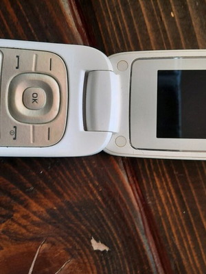 Mobile phone used, unknown if working