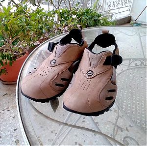 Casual παπούτσια (σανδάλια) Timberland, μπεζ και μαυρου χρώματος, 40 νούμερο USA 7M) αφορετα