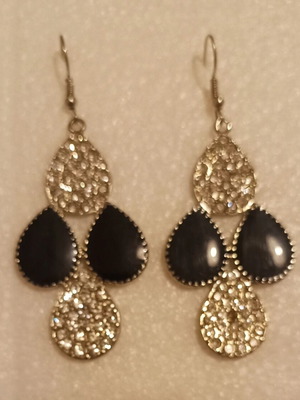 Boho drop earrings like new, black and silver