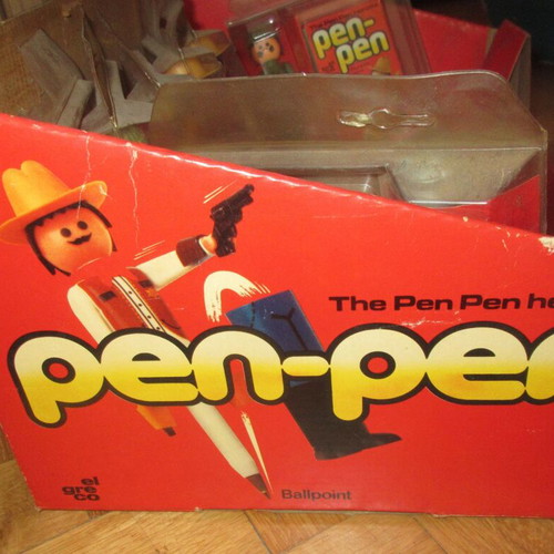 Pen Pen figure set with display packaging from El Greco 80s new