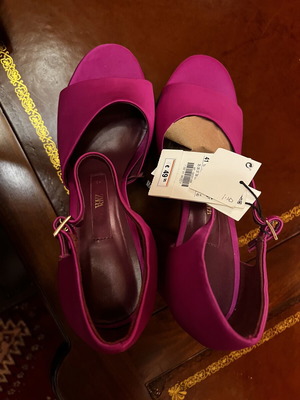Zara shoes size 41 new