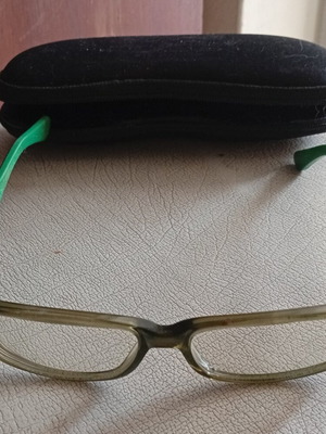 Carlo Rossi Glasses like new, rectangular acetate frame with green temples
