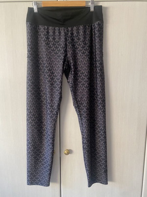 Adidas leggings XXLarge like new, black and grey