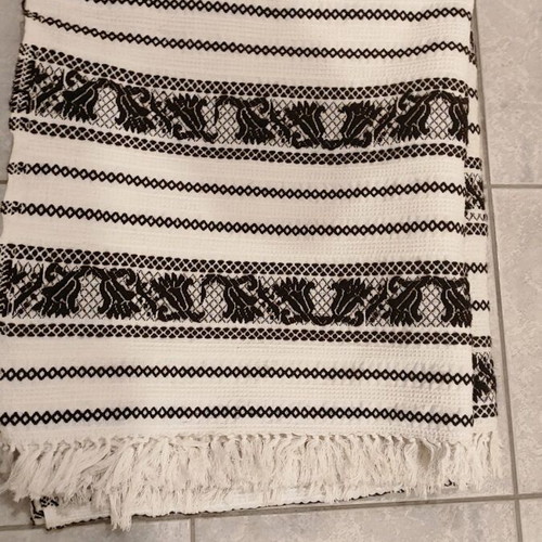 Caramel wool throw blanket like new with fringes
