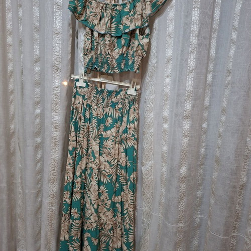 Defox Summer Set cotton crop top and maxi skirt like new