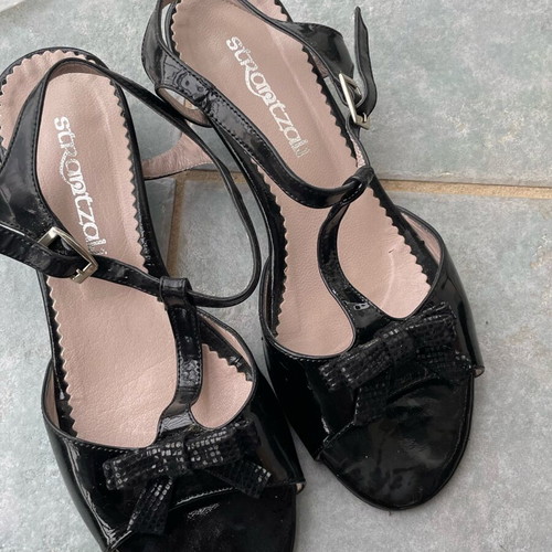 Women's black patent platform sandals size 37 used