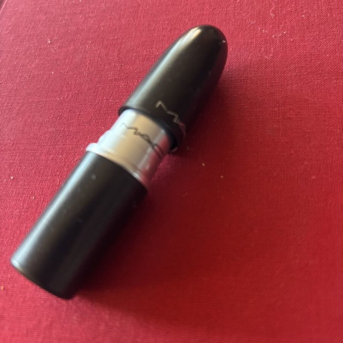 MAC Runway Hit Matte Lipstick like new, nude shade 703