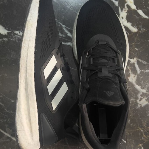 Adidas Pureboost 22 Black White size EU 46 used