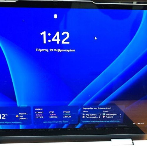 Lenovo IdeaPad 5 2-in-1 14Q8X9 14" OLED 1TB 16GB Touch Screen like new