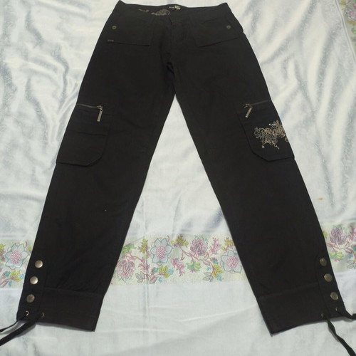 Vintage Toi&Moi Cargo Pants Y2K Embroidery and Strass Size S like new