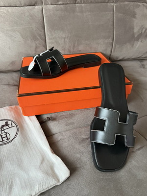 Γυναικεία παντόφλες Hermes μέγεθος 39 καινούργιες