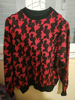 Πουλόβερ vintage μεταχειρισμένο μαύρο-κόκκινο small-medium