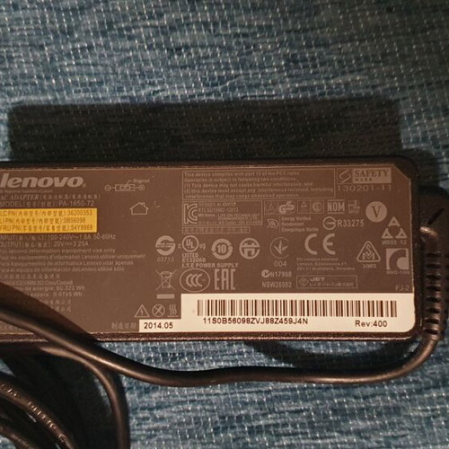 Lenovo PA‑1650‑72 65W laptop charger like new