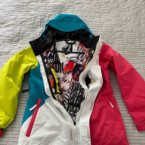 Volcom ski jacket used, size Medium, 8000 Thermonite