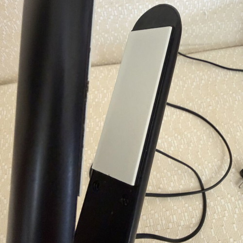 Remington hair straightener model CS-2001