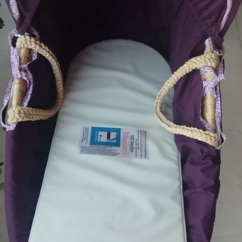 Mothercare bassinet with stand and handmade covers like new