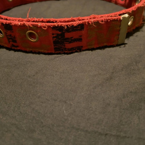 Belt with studs like new, 105cm
