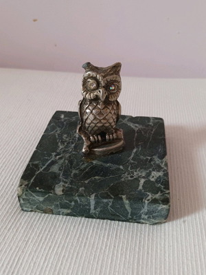 Decorative owl on marble base