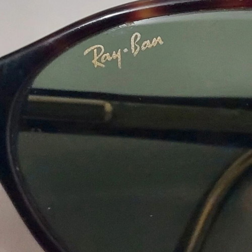 Vintage B&L Ray-Ban W2958 PNSA Sunglasses like new, tortoise frame