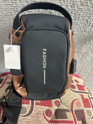 Bag with USB new, ideal for delivery