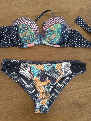 Maaji swimsuit used, size L, blue