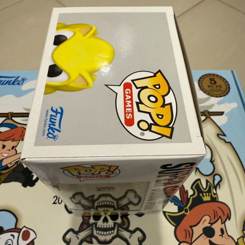 Funko Pop! Games Sonic The Hedgehog Super Sonic 877 like new