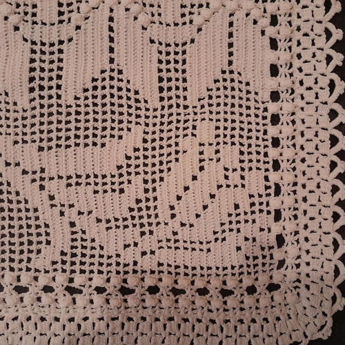 White Crochet Table Runner like new