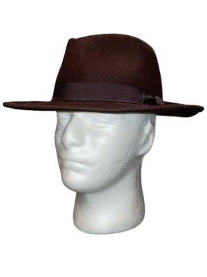 Fedora hat brown like new, size 57