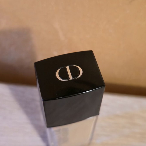 Dior Forever Skin Glow foundation 2N, 30ml