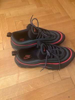 Nike Airmax 97 new, unworn, black and red, size 44.5