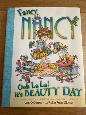 Fancy Nancy hardback children book μεταχειρισμένο, English