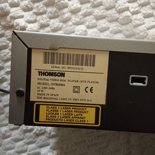 Thomson DTH500S DVD player, defective for repair or spare parts
