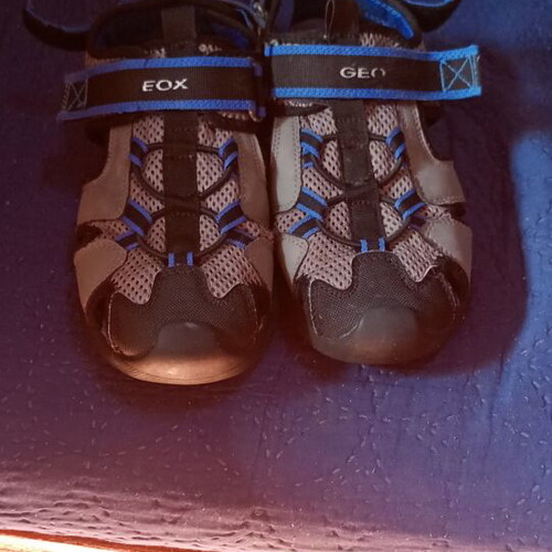 Geox boy sandals like new, water friendly, size 35, grey and blue