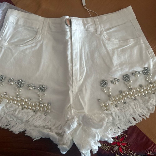 Shorts with pearls and rhinestones new, available in S, M, L
