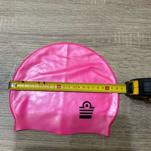 Swimming cap like new