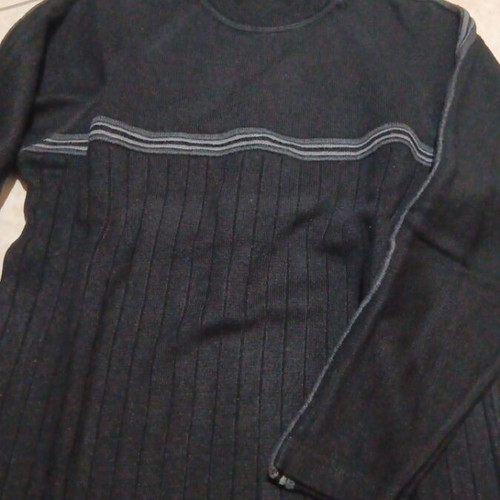 Men's sweater like new, size L