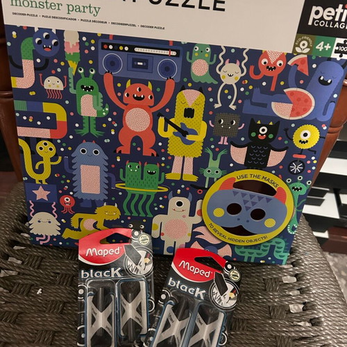 Petit Collage children's puzzle sealed for 4+ years with 4 Maped erasers