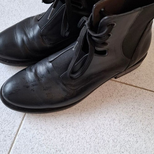 Chaniotakis black ankle boots size 38 like new