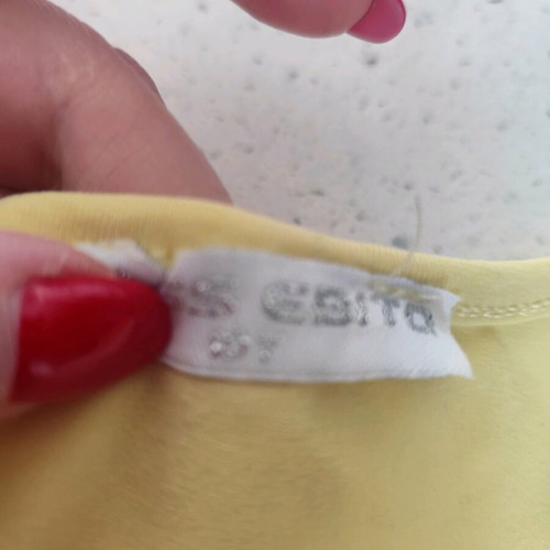 Short-sleeve blouse with sequins like new, size 10y, pink and yellow