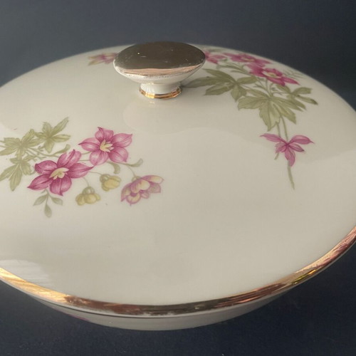 Vintage Winterling Marktleuthen porcelain covered bowl used, pink clematis and gold