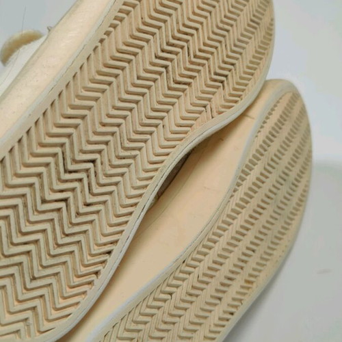 H&M sneakers shoes used, size 30, beige