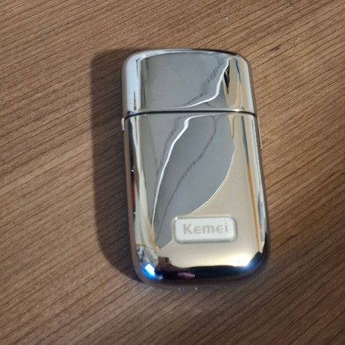 Kemei KM-TX1 Rechargeable Face Shaver like new