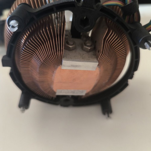 LC-Power CPU cooler with copper fins and 4-pin PWM fan