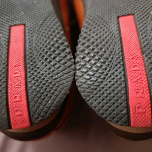 Prada leather sneakers size 37 like new