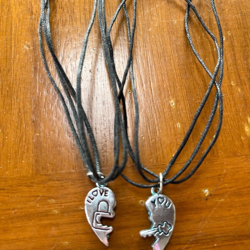 Set of 2 necklaces with split heart «I love you» like new