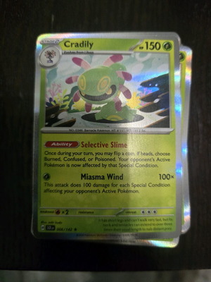 Cradily Holo card new