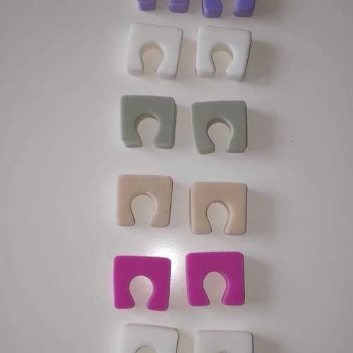 Cuccio Pro Toezees pedicure toe separators new, pack of 12 pastel colors