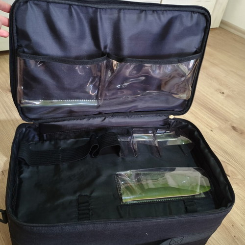 SNB Professional Manicure Case with Working UV Lamp like new