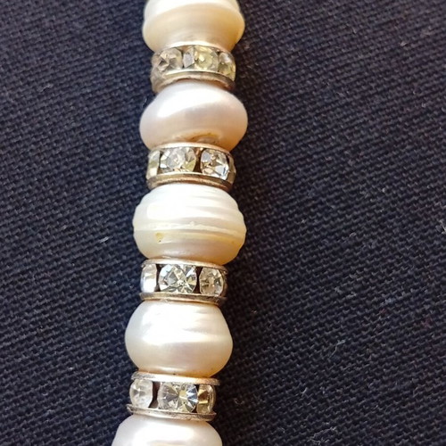 Natural Pearl Necklace with Gold Plating 45 cm used